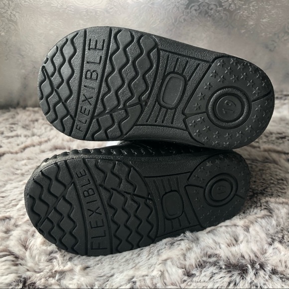 L'Amour & Angel (3 infant) black UNISEX boots NEW IN BOX. - Picture 6 of 9